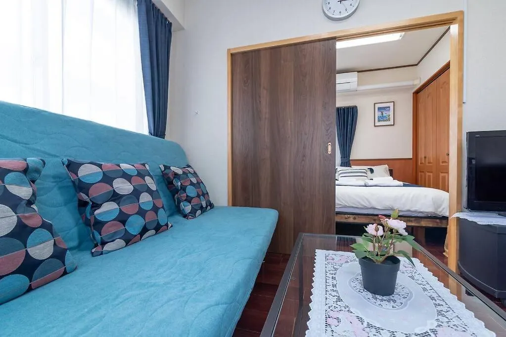 Apartment 東京上野入谷アパート3 F／駅から徒歩1分／新宿銀座へ直通／最大5人 Tokyo Japan